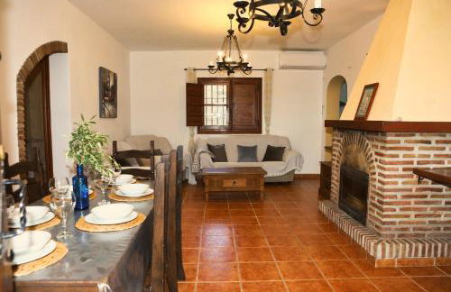 Casa La Herriza Larga de Vallesol Rent - Photo 17