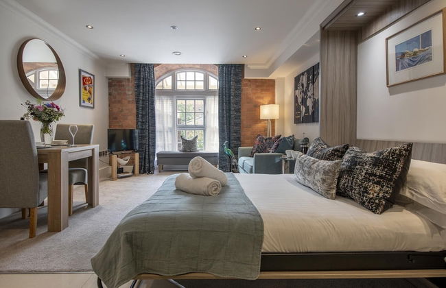 Chocolets - The Kitkat Suite - Photo 15