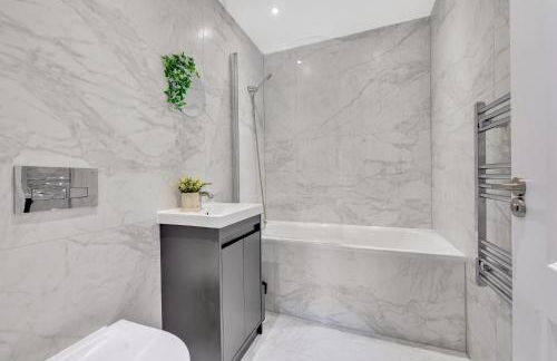 Travard at Heathrow 386a - Foto 6