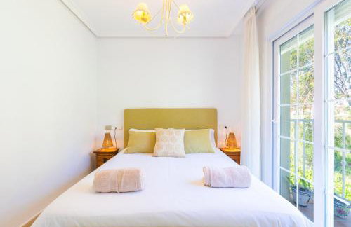 Spectacular Penthouse Puente Romano - Foto 12