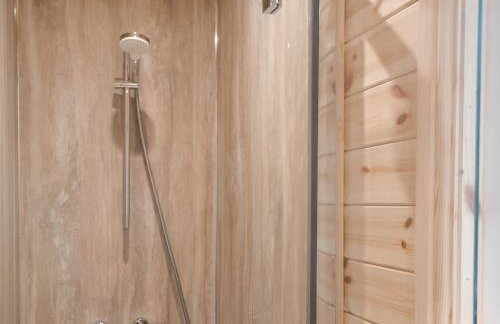 Ewe Lodge - Uk48824 - Photo 9