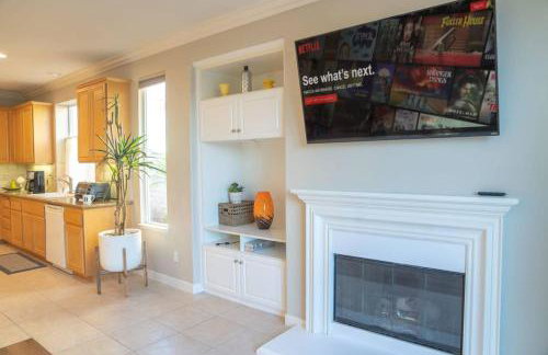 Spacious Disney Retreat with Pool Table Fire Pit - Foto 20