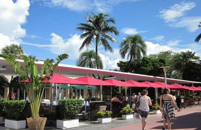 Beachfront 4 Room Ocean Drive Deluxe Suite - Foto 32