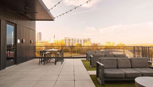 Oasis Steps From Broadway Large Patio City Views - Foto 2