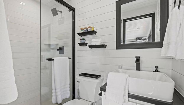 New Wilderness Hideout-cozy Container Home - Foto 2, Habitación