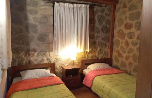 Αετόπετρα - Foto 10