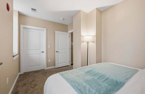 NEW 3BR Modern Downtown Apartment - Foto 29