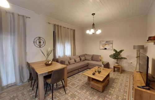 Stone-built Villa Nesseris 80 m2 - Photo 3