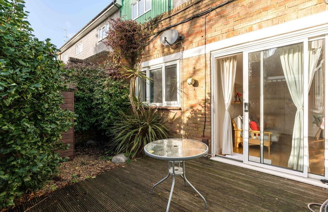 Super 1BD Garden Flat Islington London - Photo 22