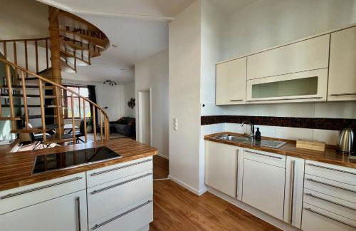 Maisonette-Apartment für bis zu 6 Personen - Parkplatz - WLAN - Kingsize - Foto 4