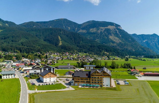 Apartment in Gosau With a Shared Sauna - Photo 1