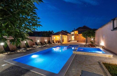 Beautiful Home In Benkovac With Sauna - Foto 13