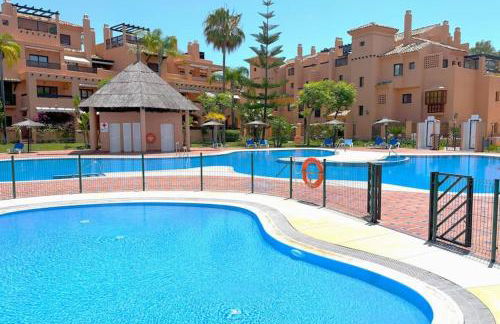 Evans Realty AX Playa & Piscinas & Garaje - Photo 12