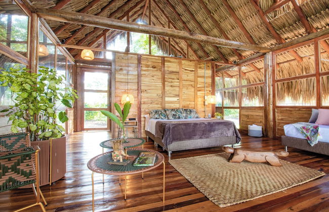 Hacienda Boutique - Photo 8