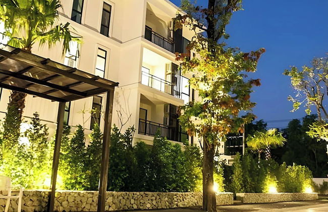 The Title Beach Front - Photo 75