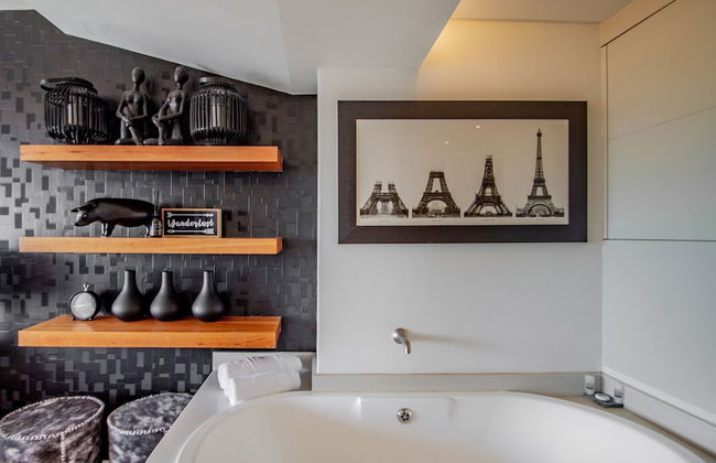 Clifton YOLO Spaces – Clifton Beachfront Executive - Photo 22