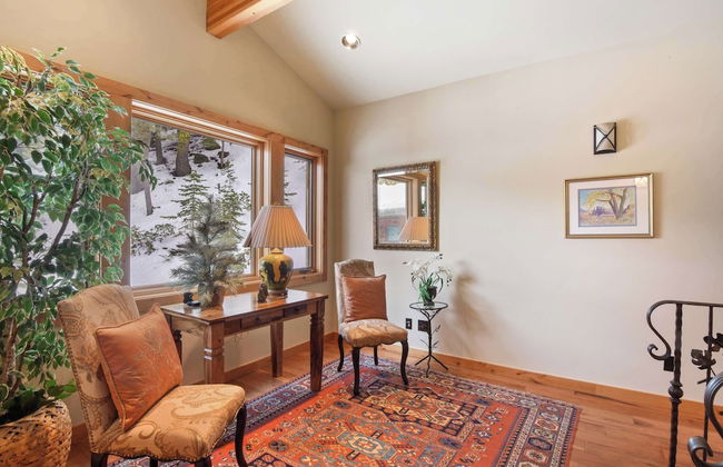 Wulf's Lodge at Olympic Valley Unwind in Hot Tub! - Photo 23