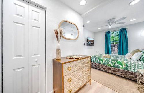 Palm Wave Says - No Extra Fees - Designer Inspired - Foto 2