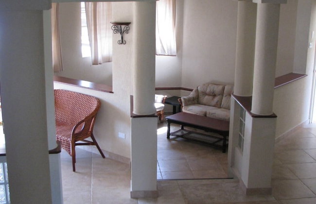 Maya's Bajan Villas - Unit B - Foto 19