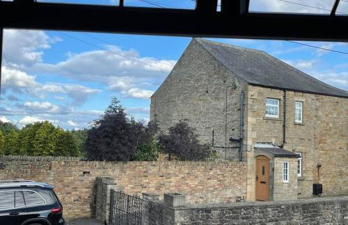 Stunning Cottage with Log Burner- King Bed- Great Design-Free Wood - Foto 25