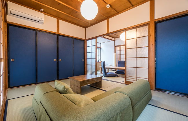 Japanestay Takayama House Hotel - Photo 1