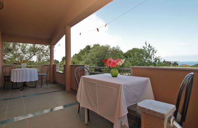 Apartment 1665 - Photo 20