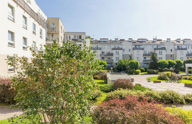 Piaseczno Stylish Apartment by Renters - Photo 53