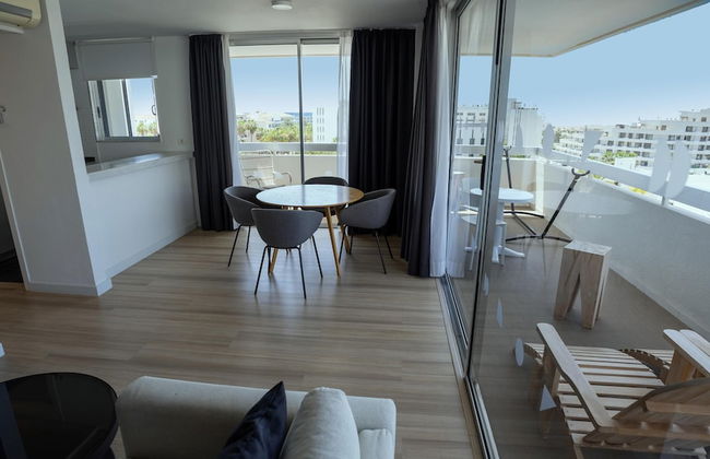 Coral Suites & Spa - Photo 20