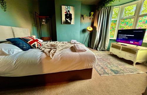 4 Bedroom House - DISC0UNTS - Parking, Contractors, Group, Family - Foto 4