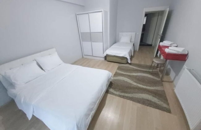 Alesta Suit Apart - Photo 3