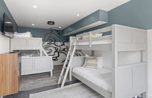 Swannanoa Serenity River Motif, Spa & Game Room - Foto 13