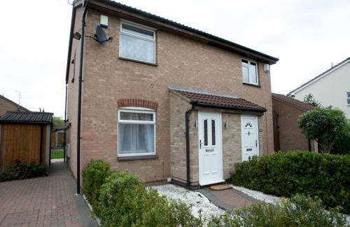 Charming Home - Free Parking - Private Garden - Pass the Keys - Foto 48