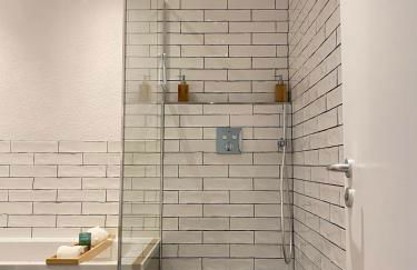 Comfortable & central 3-room-apartment in Hannover l Self-Check-in I Parking, Elevator & Balkony - Foto 24