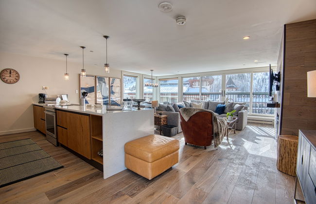 The Vail Spa Condominiums - Photo 57