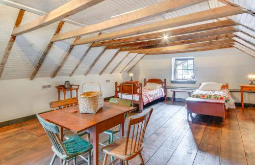 Historical Thurmont Escape with Furnished Deck! - Photo 23