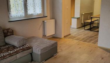 Ferienhaus Meisennest Bischof 97633 Sulzfeld-Leinach - Foto 2