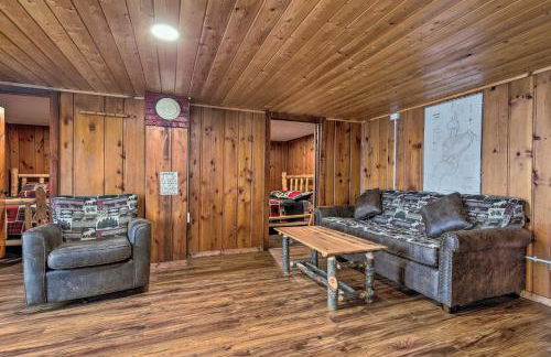 Lakefront Minocqua Cabin with Dock and Fire Pit! - Foto 3