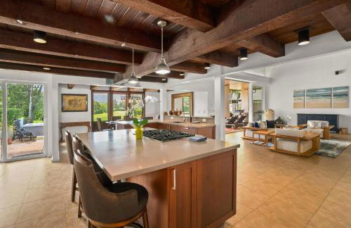 Coral Hale 5br 3ba Luxury Home, AC, Hot Tub and Stunning Views - Foto 40