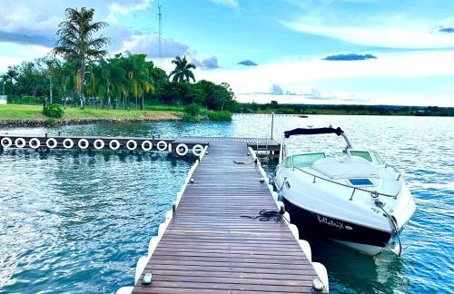 Casa Ipê - Beira lago- Lake View - Foto 37