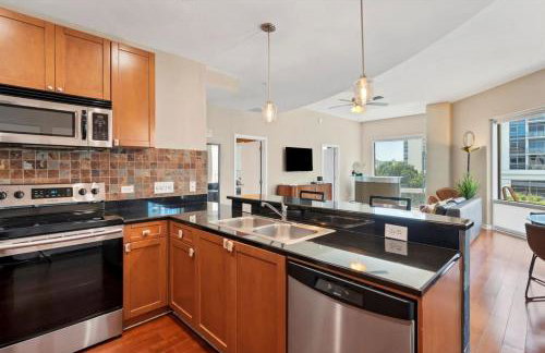 Beautiful Downtown Condo 1 Bed 1 Bath - Foto 13