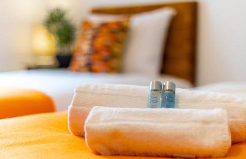 Elegant 3 Bedroom Detached House By Your Lettings Short Lets & Serviced Accommodation Peterborough With Free WiFi & Parking - Foto 17