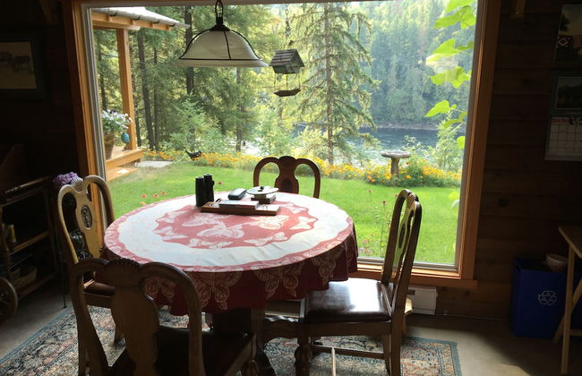 Riverside Adventures Vacation Rentals - Photo 1