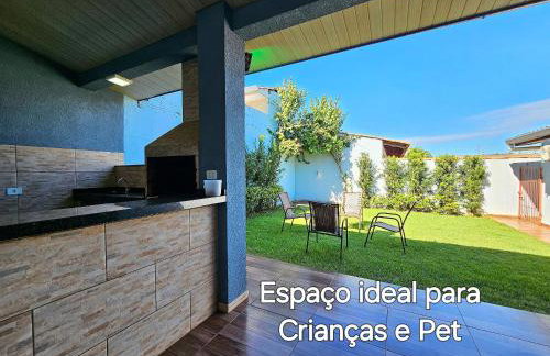 Casa Familiar Espaço Amplo com churrasqueira - Foto 2