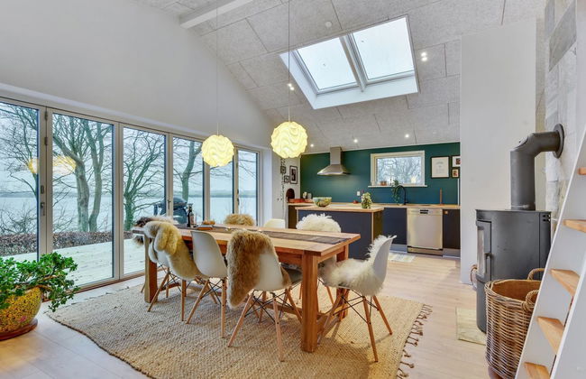 "Lika" - 25m to the fjord - Foto 28