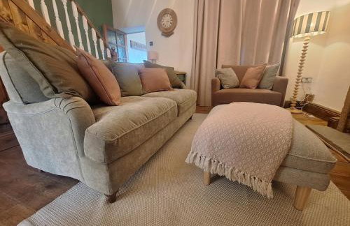 Grinlow Cottage - Photo 5