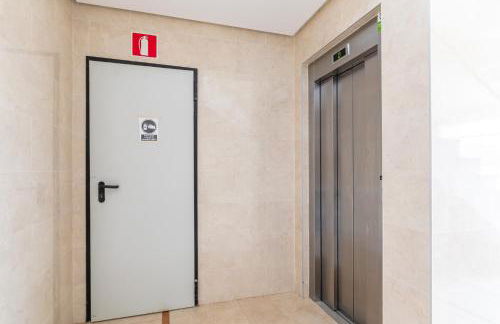 Isola Beachside Apartment - Foto 41