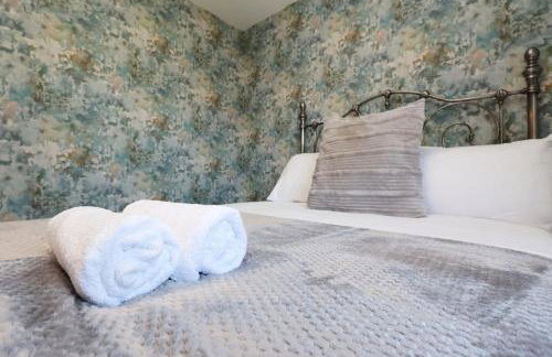 Contractor 4 Bed 2 BA 5 mins to Airport & Barry With Parking - Foto 55