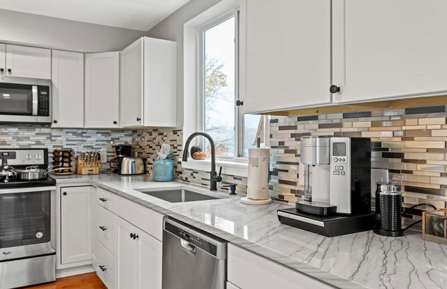 Waterfront 4BR 1st Floor Master Family Ready Bwi - Foto 32