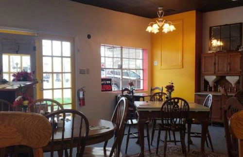 Crosby Backyard Oasis with Weekday Specials! - Foto 76