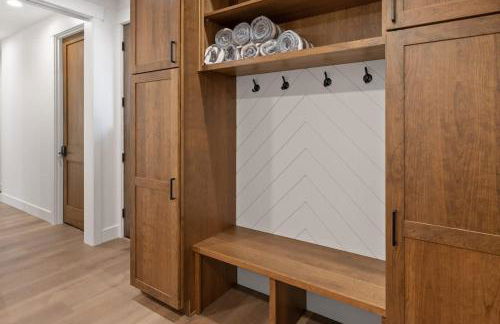 Old Grove Retreat in Suncadia- Gourmet Kitchen, Hot Tub, BBQ, Firepit, Outdoor Seating, Smart TVs, Hi-speed Wi-Fi - Foto 38